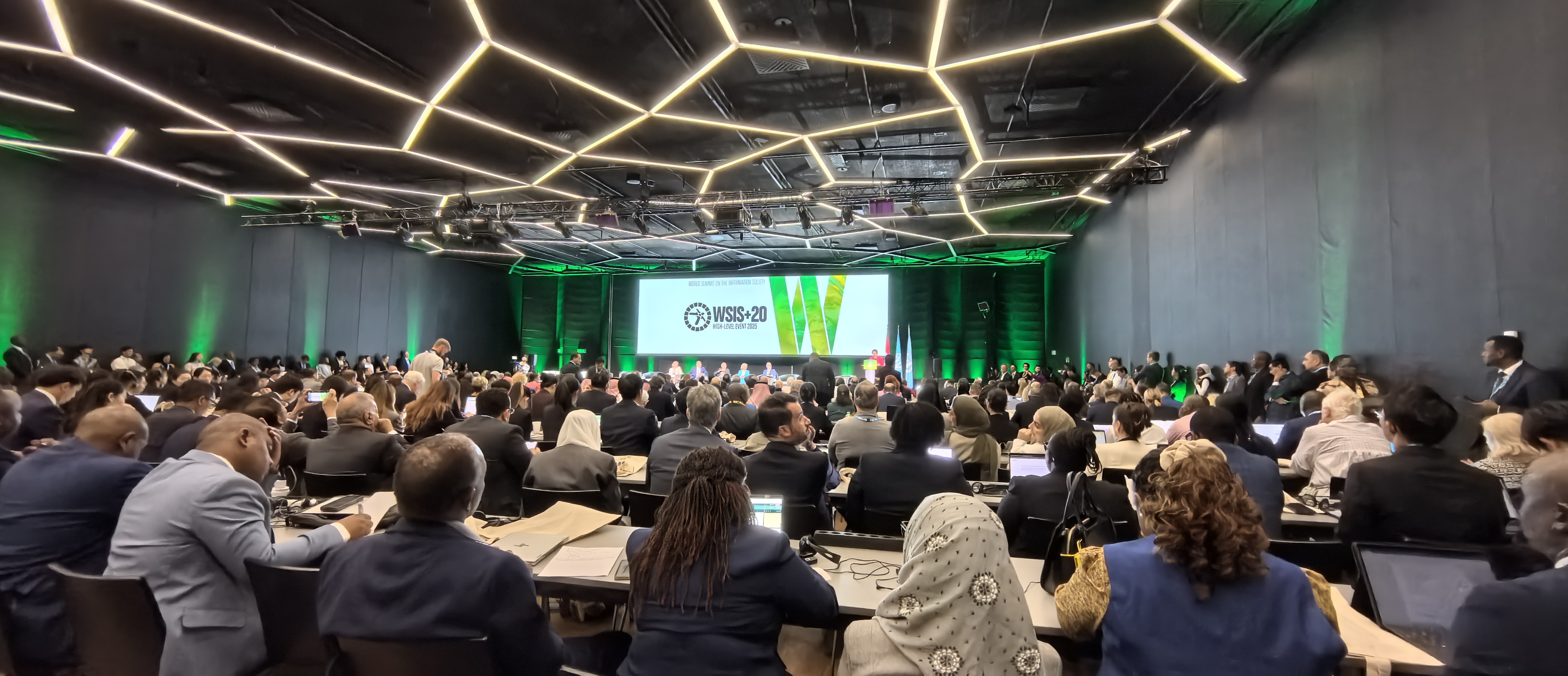 WSIS会议全景.jpg